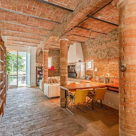 Amazing In W/ Outdoor Swimming Pool And 5 Bedrooms Feriehus Brisighella